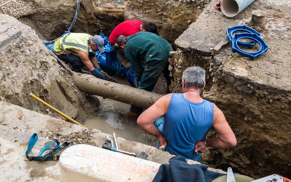 entreprise débouchage canalisation Varennes-Jarcy